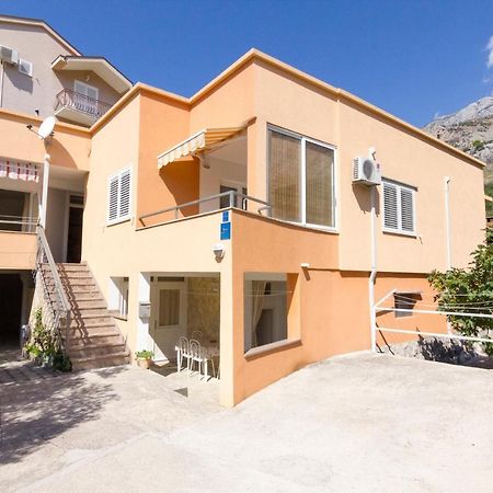 Apartman Vulic Apartamento Tučepi Exterior foto